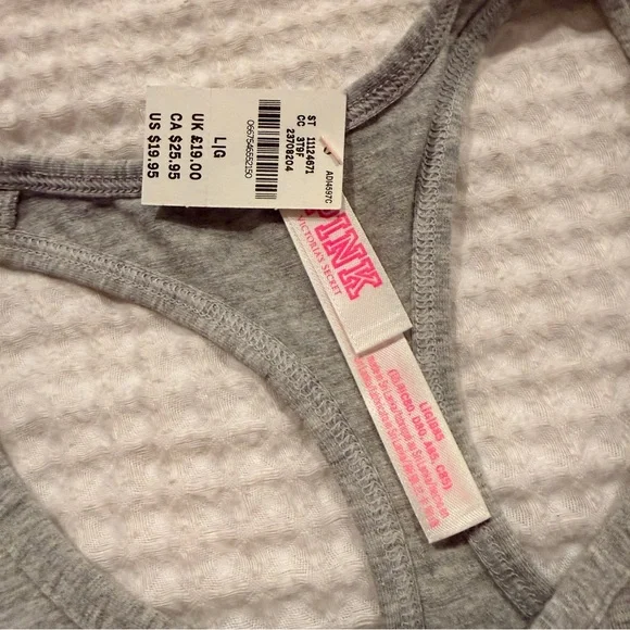 [PINK • Victorias Secret] sports bra - Picture 4 of 5